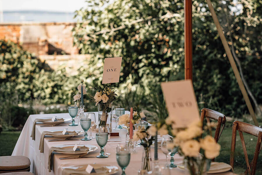 Garden wedding — Isle of Wight